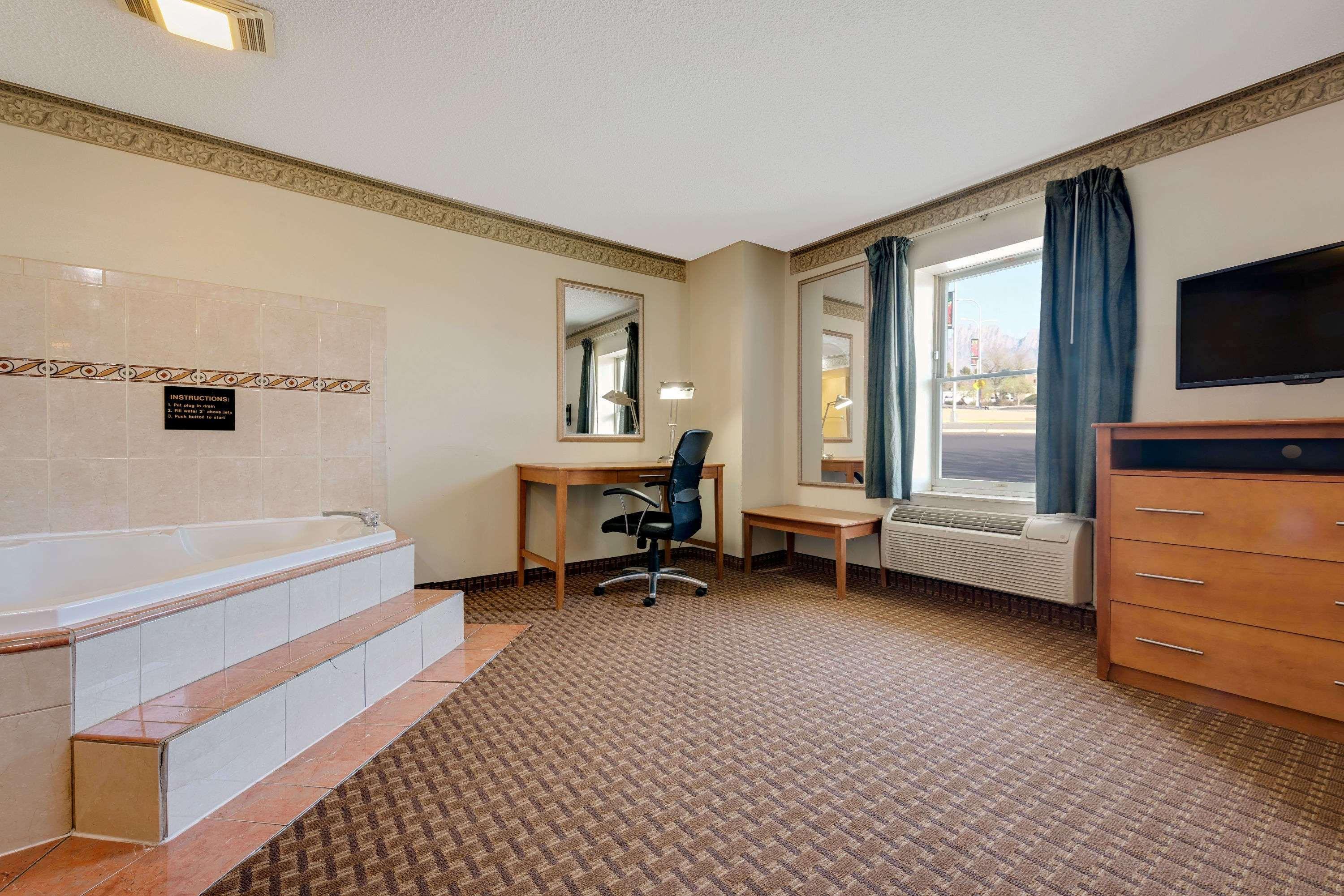 Super 8 By Wyndham Allentown Exteriér fotografie